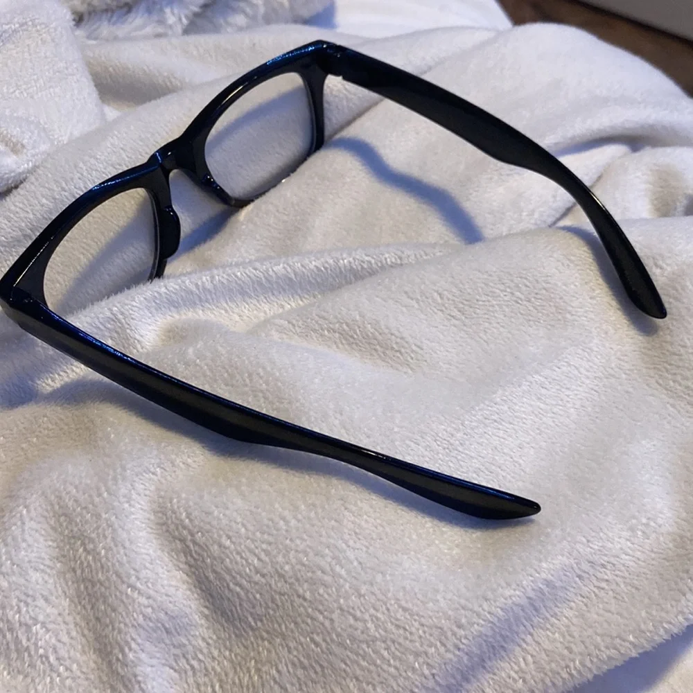 Blue light glasses